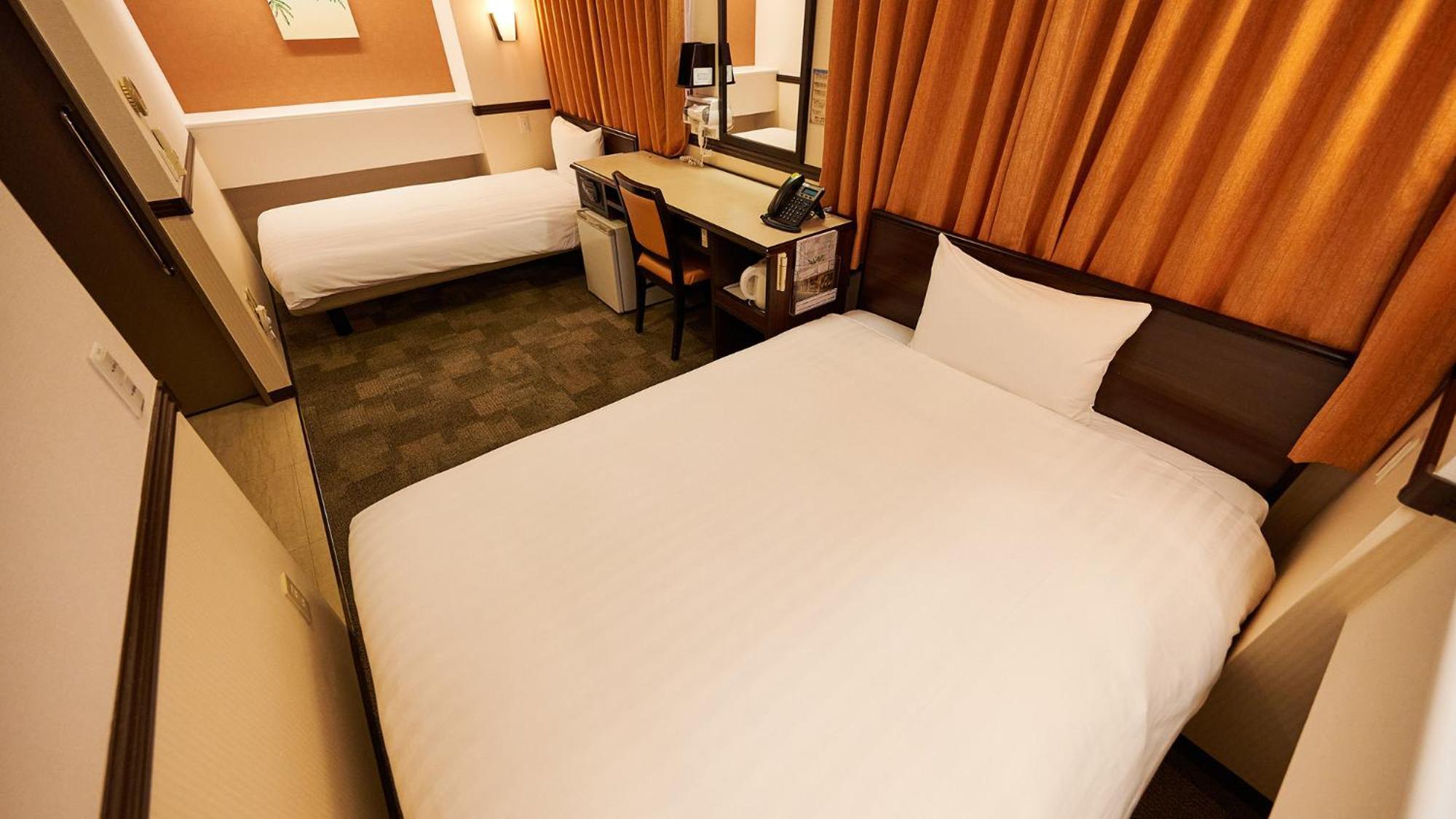 Toyoko Inn Tsushima Izuhara Номер фото